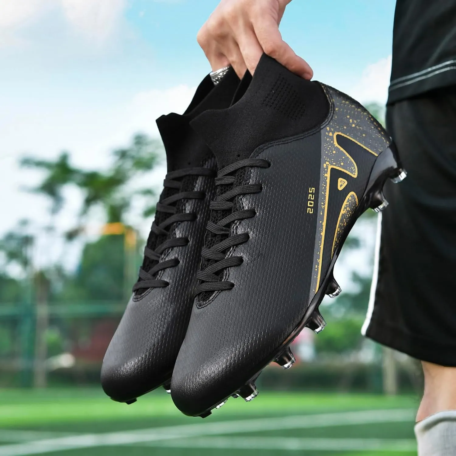 Boys' and Girls' Soccer Shoes TF Training Shoe Breathable, Anti Slip, Lightweight Sports Cleats for Boys and Girls' Football Suitable for Artificial Grass